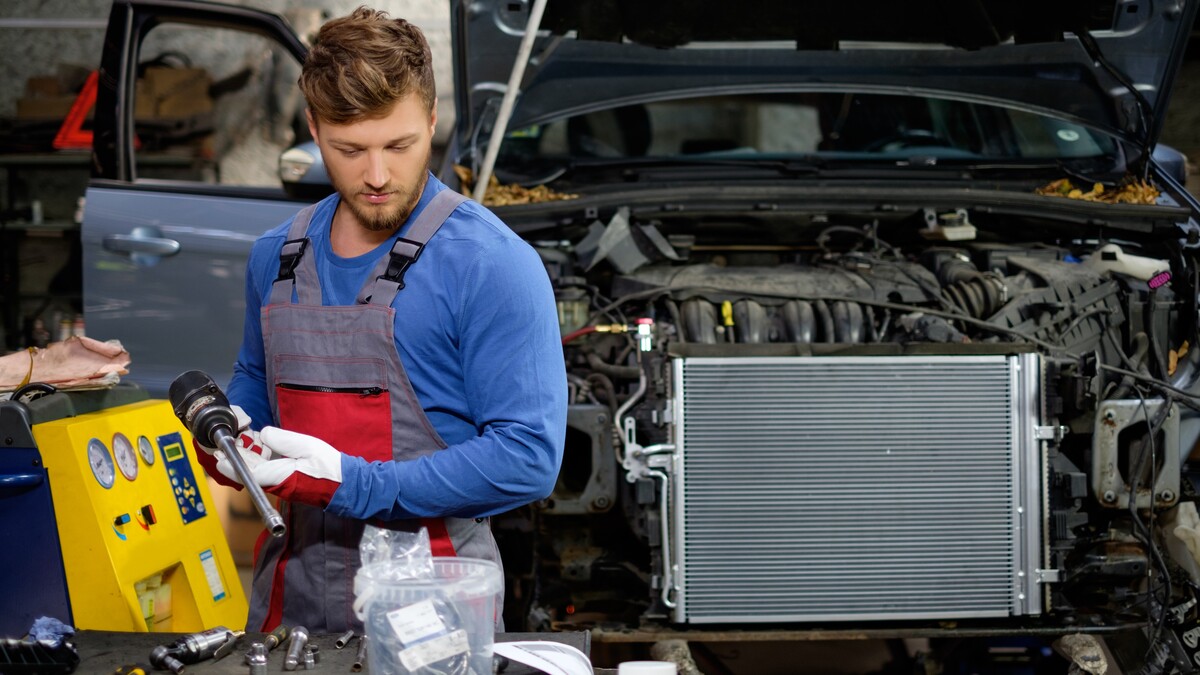 Réparation Radiateur Voiture : Tout savoir sur la réparation de radiateur automobile